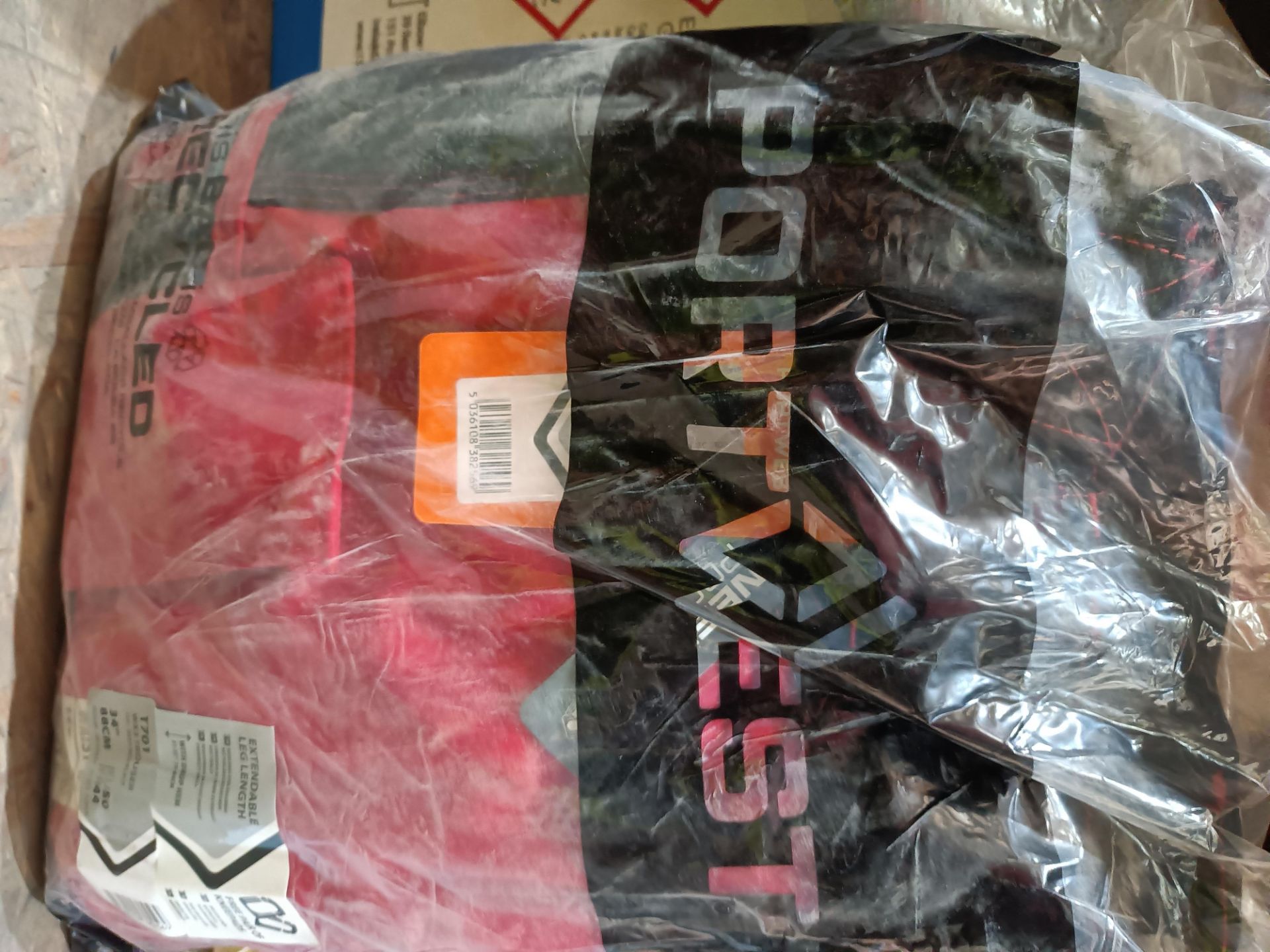 18X PORTWEST T701 WX3 SERVICE TROUSERS IN SIZE 36? (?88 CM WAIST) ARE CONTEMPORARY WORK TROUSERS