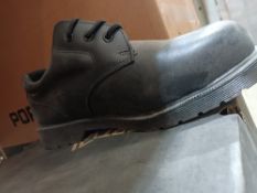 5X PAIRS OF MIXED PORTWEST TRAINER SAFETY SHOES ARE DURABLE, LOW?CUT PROTECTIVE FOOTWEAR DESIGNED