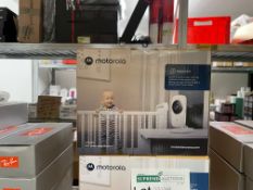 2 X BRAND NEW MOTOROLA VM481 VIDEO BABY MONITORS (LOC: SR-bb3868)