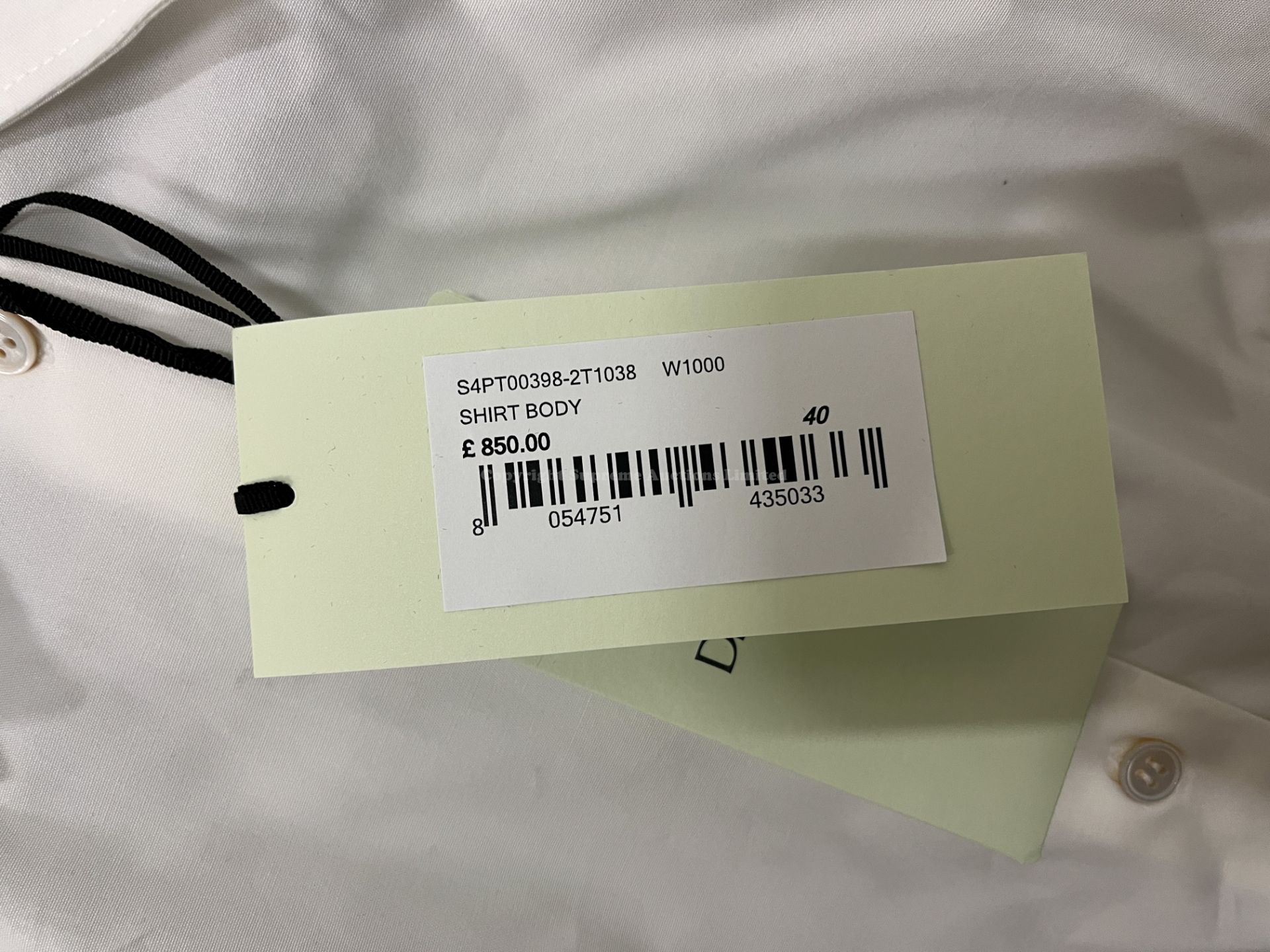 BRAND NEW DEL-CORE Body Shirt - OFF WHITE - SIZE 36. RRP £850. Streamline your wardrobe with the - Image 2 of 2