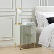 Boxed Evie 2 Drawer Bedside Table - Sage Green RRP £209.99-SR6(8.3) The ultimate in stylish