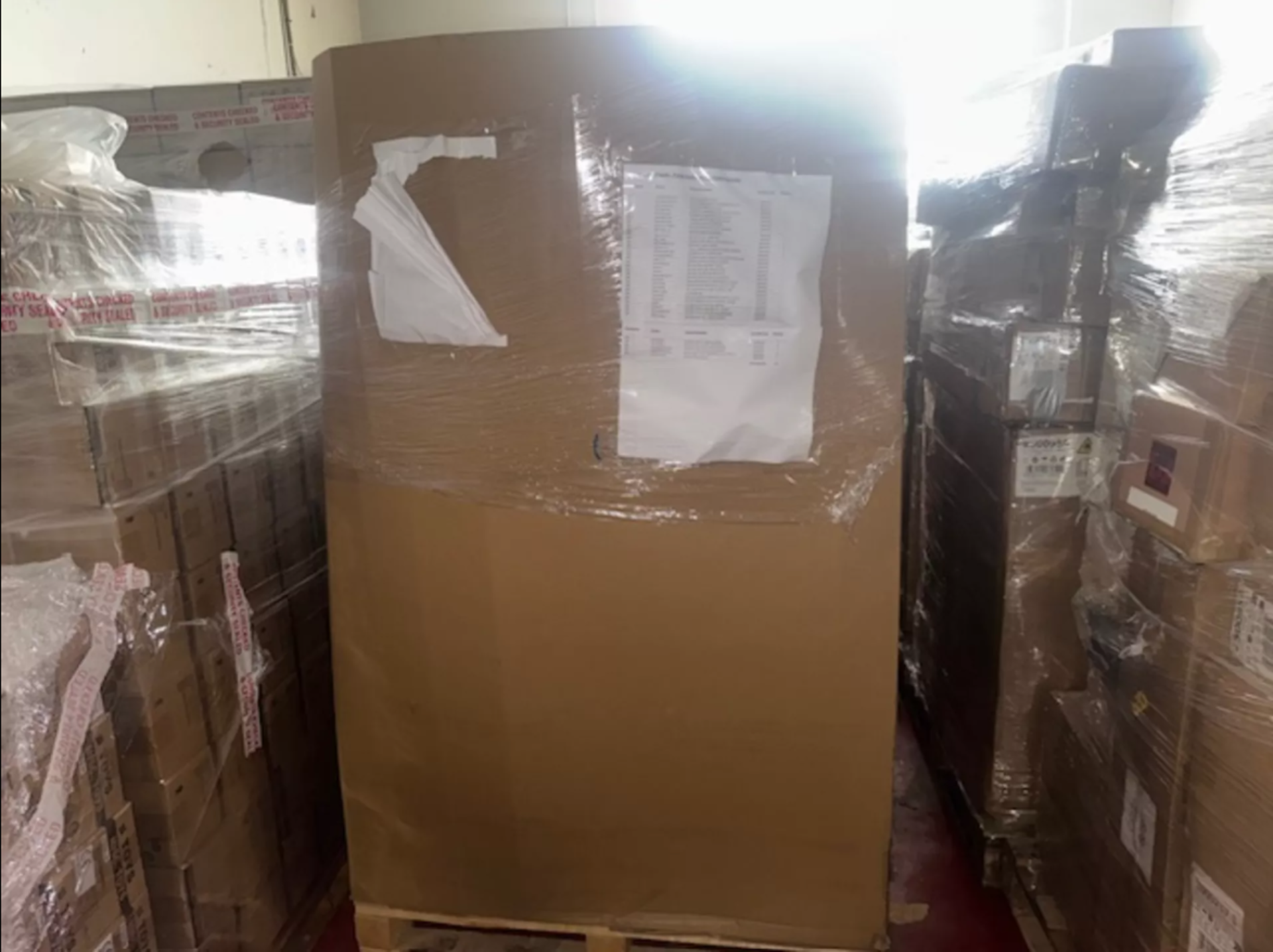 Large Pallet of UNBOXED High-End Kitchen & Appliances Stock – May Include: Air Fryers, Electric - Image 7 of 10