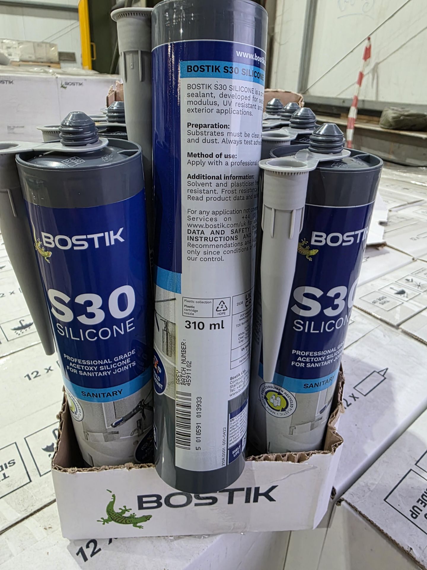 60 x Bostik S30 Sanitary Acetoxy Silicone Sealant 310ml Grey. RRP £12.43 per tube. Bostik S30 - Image 2 of 2