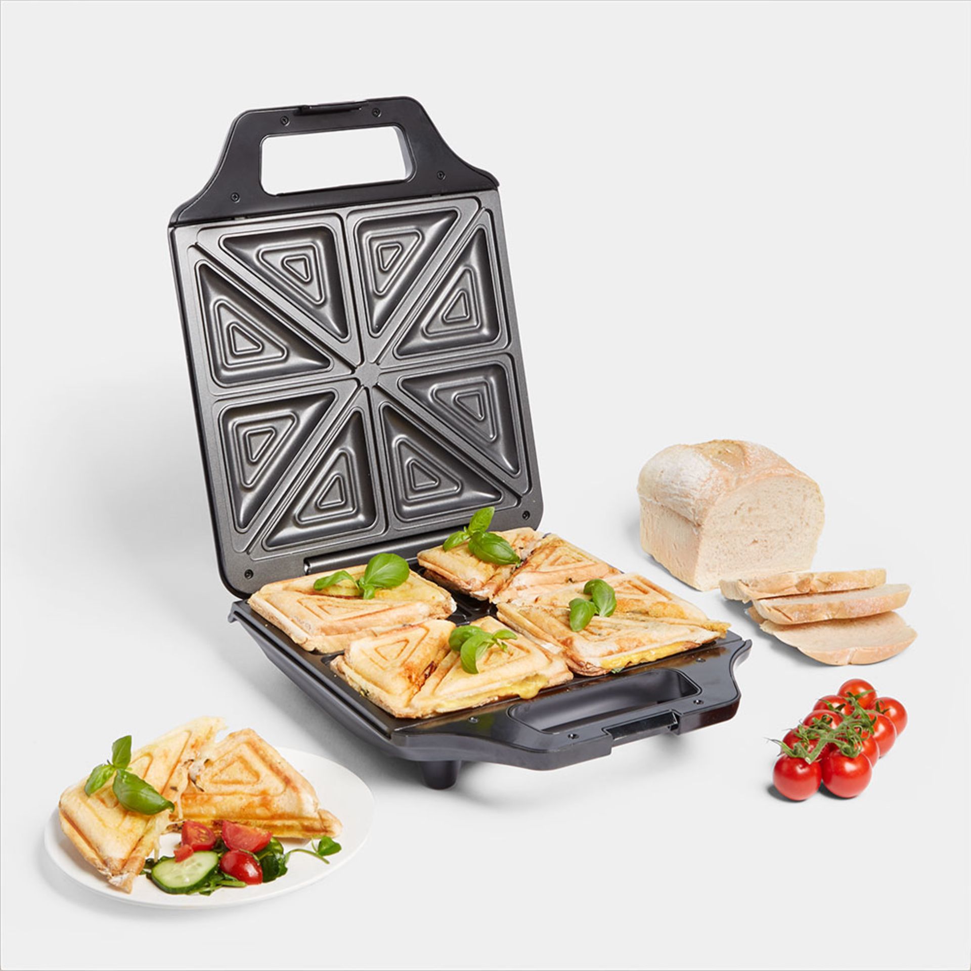 Boxed 4 Slice Deep Fill Toasted Sandwich Maker (LOC: SR5(1.3)-VH746)