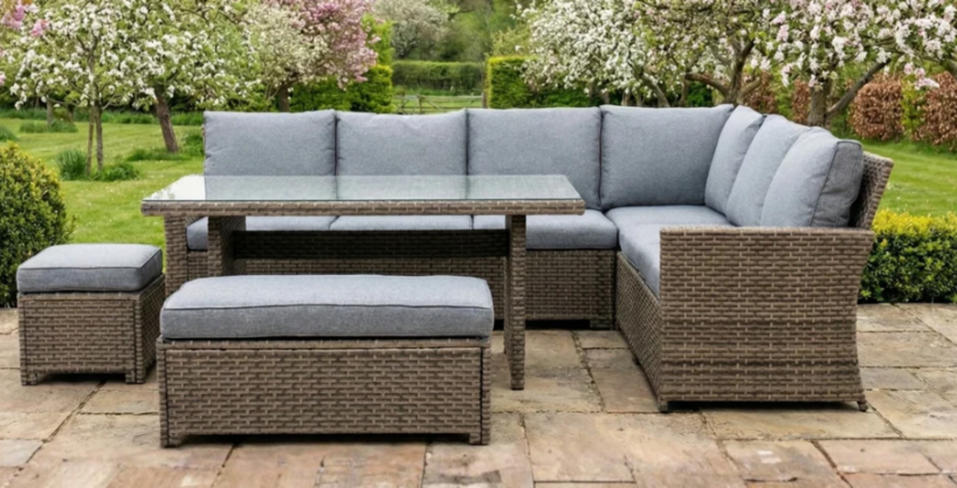 Luxury Grey Corner Rattan Casual Garden Dining and Lounge Set 9 Seater. RRP £1,499. VERSATILITY: