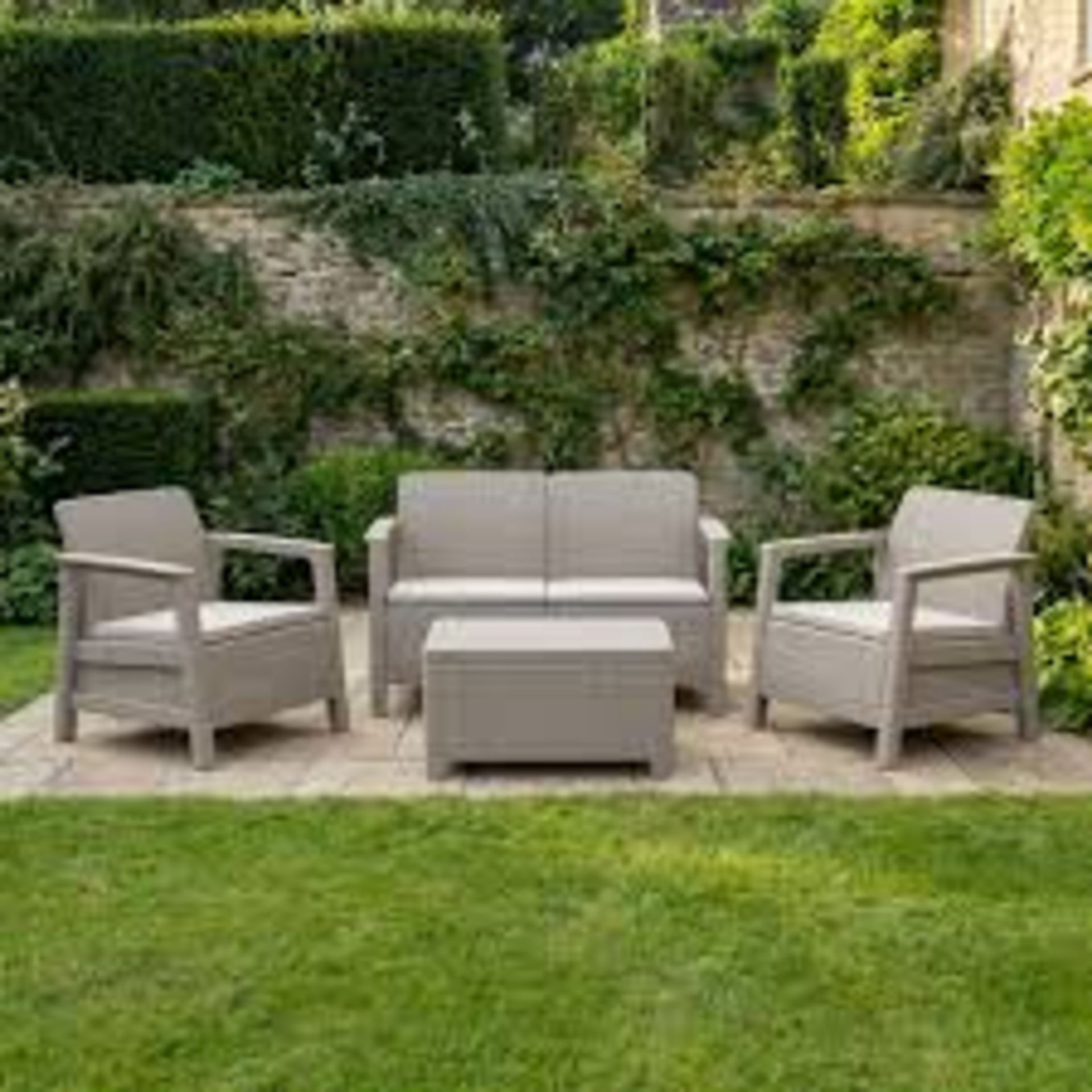Keter Scandi Set with Storage Table. RRP £499.99 (LOC: SR4F-AP310)