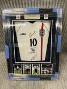 BRAND NEW GENUINE SIGNED Football shirt 2001 signed by Ballon d'Or winner Michael Owen, UEFA