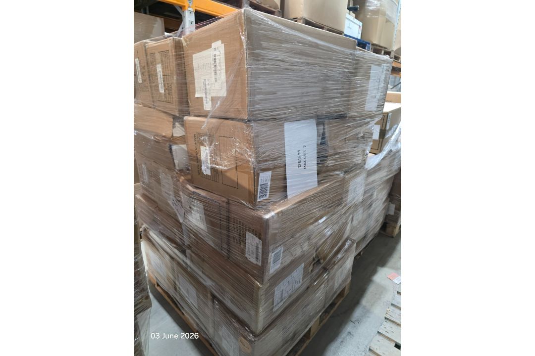 Pallet Containing 10 Boxes of New Branded Clothing & Footwear Each pallet contains 10 boxes of new - Image 5 of 68