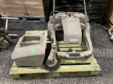 KARCHER KN70/30 FLOOR CLEANER (LOC: BH-AA4207 - HP)