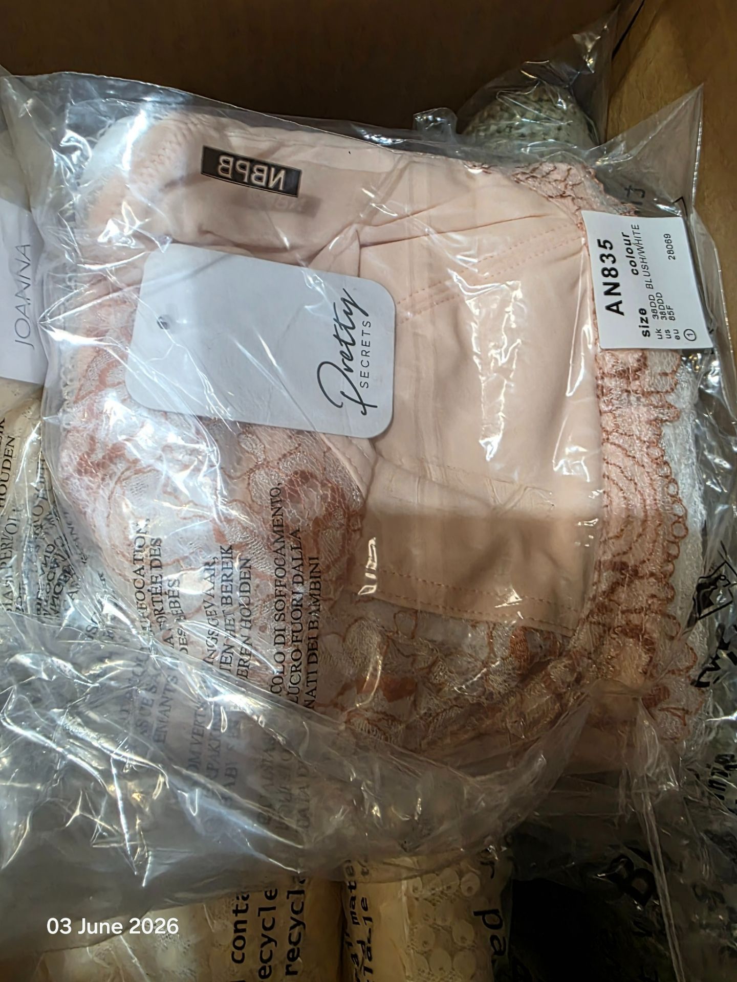 Pallet Containing 10 Boxes of New Branded Clothing & Footwear Each pallet contains 10 boxes of new - Image 18 of 68