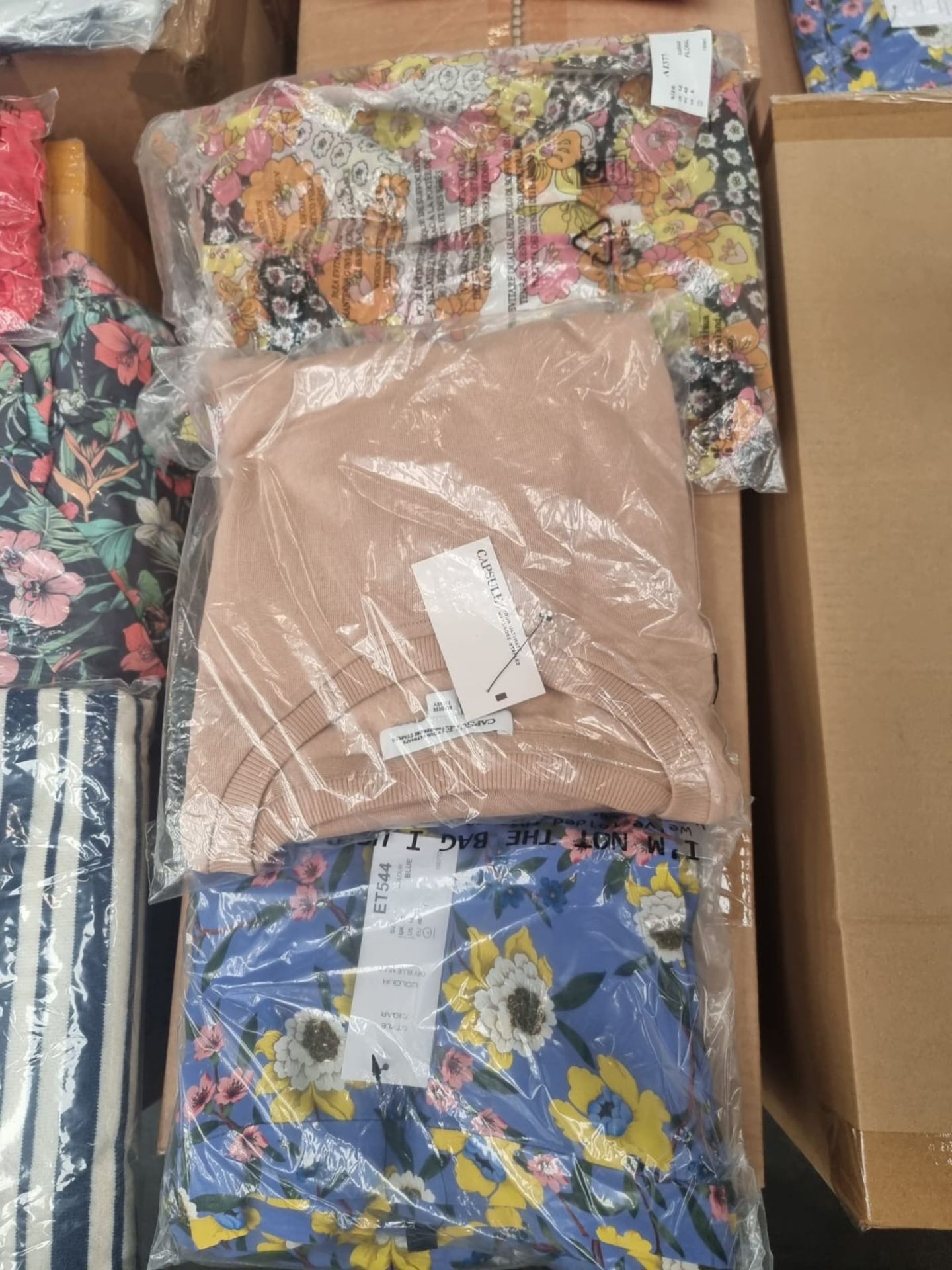 Pallet Containing 10 Boxes of New Branded Clothing & Footwear Each pallet contains 10 boxes of new - Image 64 of 68