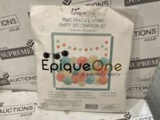72 X BRAND NEW EPIQUEONE MINT, PEACH AND IVORY PARTY DECORATION SETS 22 PIECE (LOC: 44.20.-AA4815)