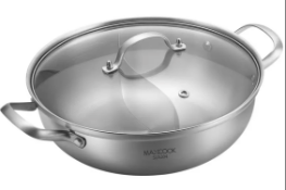 Boxed Maxcook Tri Ply 304 Stainless Steel Two Flavour Hot Pot 28cm with a Glass Lid. (LOC: NH4.8-