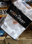 12 X NEW PACKAGED PORTWEST STRETCH COMBAT TROUSERS WHITE. SIZE 30'' 31'' LEG (LOC: 5.5-WW63)