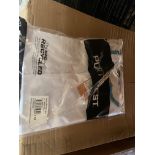 48 X Portwest BRAND NEW LW21 Medical Tunic, A fresh new look and a flattering fit for our new