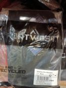 25X PORTWEST MESH AIR PRO BANDANA IN BLACK (STYLE S904) IS A MODERN, LIGHTWEIGHT WORKWEAR BANDANA