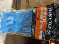 30X PORTWEST A880 TRAWLMASTER 30CM GAUNTLET IS A HEAVY?DUTY PVC?COATED PROTECTIVE GLOVE DESIGNED FOR