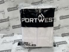 120 X BRAND NEW PORTWEST WHITE LARGE DISPOSABLE COVERALLS LEG 31 INCHES (LOC: 48.19-AA6169)