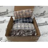 60 X BRAND NEW PACKS OF 4 ZODACA GLASSES CASES (LOC: 17.14-JR939)