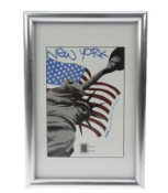 40 x New York Photo Frame 9 x 13cm, Popular plastic frame in aluminum look, can be hung or standing.