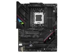 ASUS ROG Strix B650E-F Gaming WiFi AMD Ryzen AM5 ATX motherboard, 12 + 2 power stages, DDR5. (LOC: