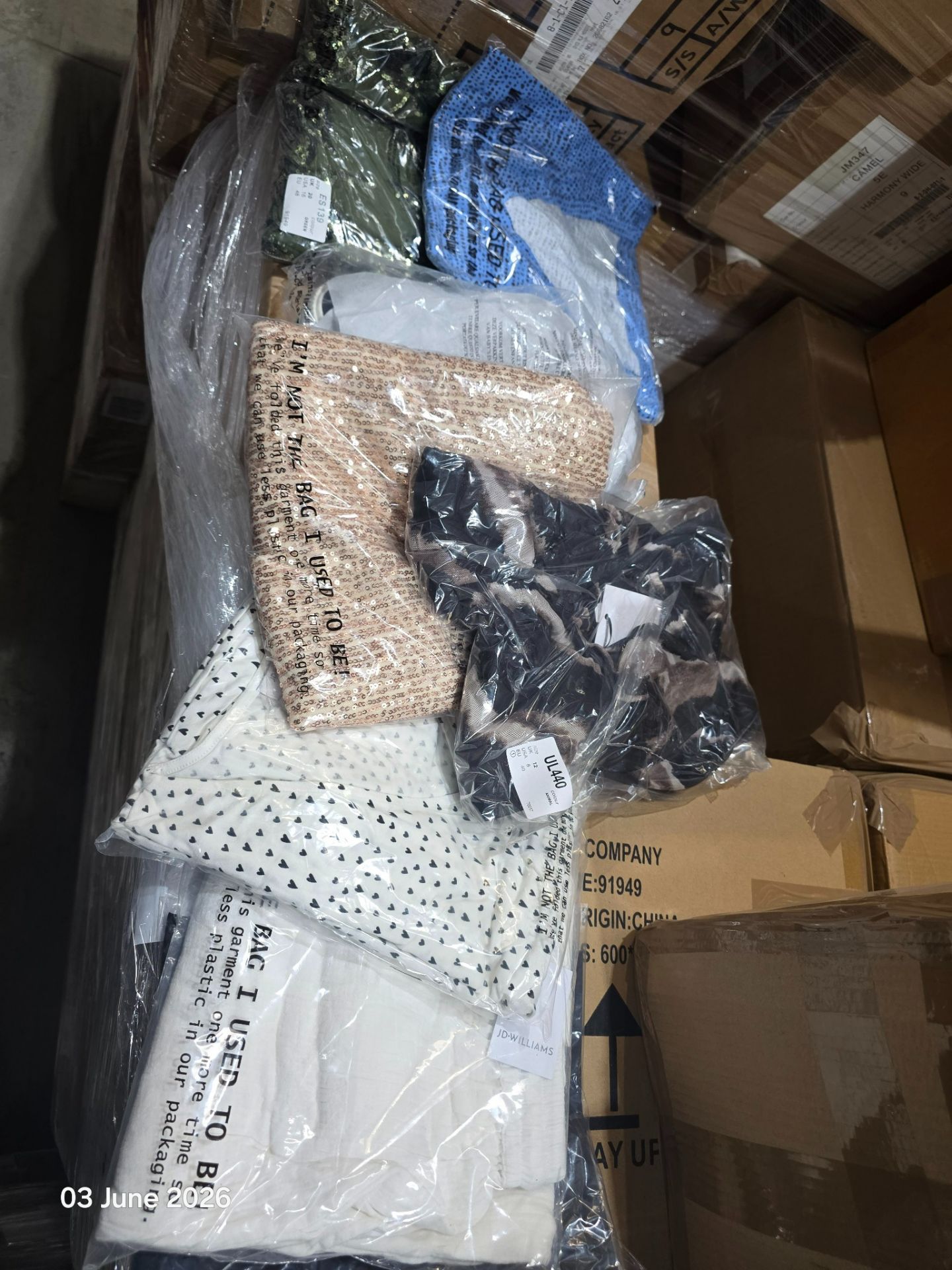 2 x Boxes of New Branded Clothing & Footwear 2 x boxes of new branded clothing and footwear, - Image 7 of 68