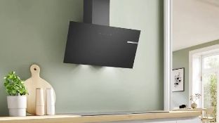 Bosch Series 2 80cm Angled Chimney Cooker Hood. RRP £429.00. (LOC: SR4F-LD831)