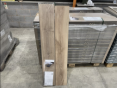13 X BRAND NEW PACKS OF EUROHOME Historic Oak 10mm Laminate Flooring RRP £52 PER PACK. TOTAL