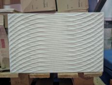 TRADE PALLET TO CONTAIN 16x BRAND NEW PACKS OF SALONI JERSEY BEIGE DÉCOR TILES 25x40CM (15 PER