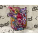 20 X BRAND NEW MATTEL DREAMWORKS TROLLS BAND TOGETHER HAIR POPS PLAY SETS (LOC: 45.2-AA7583)