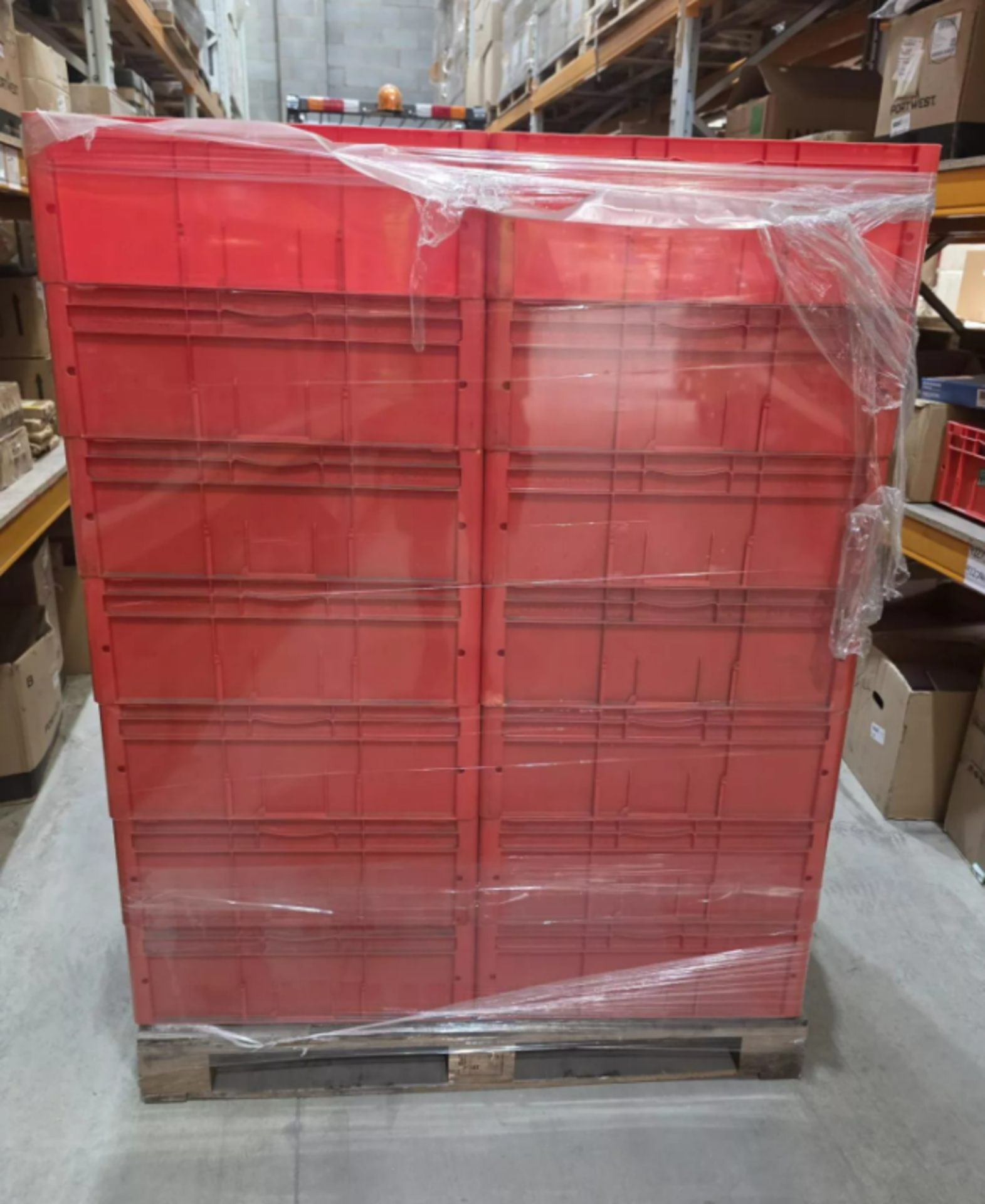 Pallet to Contain 35 x Schafer Stackable Tote Trays. Size Approx 60 x 40cm. High quality products. - Image 5 of 6