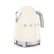 Smeg KLF04CRUK Retro Style 1.7L Jug Kettle in Cream. RRP £229.99. (LOC: SR3.3.3-SF355)
