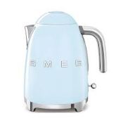 Smeg KLF03PBUK Retro Style 1.7L Jug Kettle, Pastel Blue. RRP £199.99. (LOC: SR3.3.7-SF452)