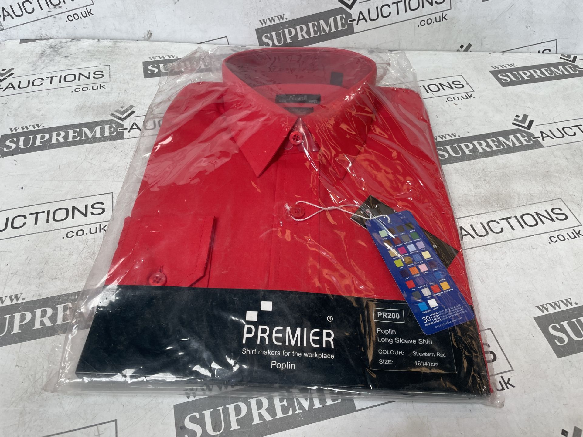 LARGE PALLET OF ASSORTED OFFICE AND WAREHOUSE WORKWEAR IN VARIOUS DESIGNS AND SIZES INCLUDING SHIRTS - Image 7 of 15