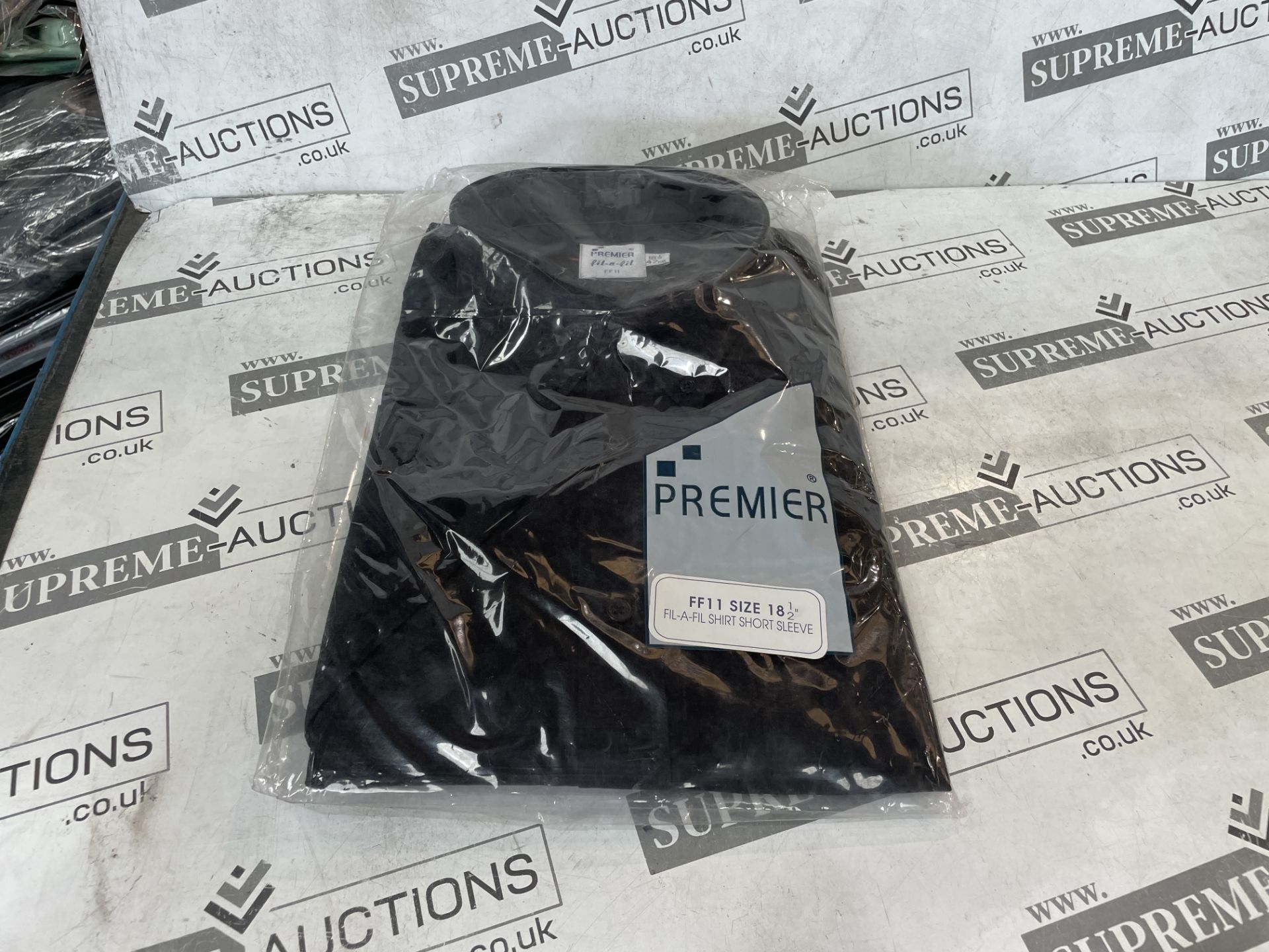 LARGE PALLET OF ASSORTED OFFICE AND WAREHOUSE WORKWEAR IN VARIOUS DESIGNS AND SIZES INCLUDING SHIRTS - Image 11 of 15
