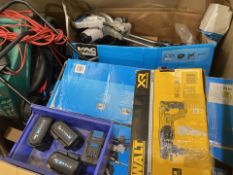 MIXED PALLET FROM MAJOR DIY RETAILER PALLET INCLUDES LAWNMOWER,DRILL, BATTERIES AND MUCH MUCH