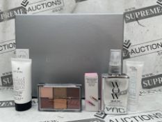 5 X 6 PIECE LOOK FANTASTIC SILVER BEAUTY BOX GIFT SETS INCLUDING REVOLUTION, AVANT, WOW ETC (LOC: