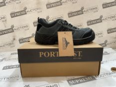 12 X BRAND NEW PAIRS OF PORTWEST TREKKER WORK BOOTS SIZE 5 (LOC: 17.12-AA6433 - 2P)