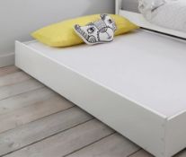 Boxed Olaf Pullout Trundle in Classic White (trundle only) (LOC: SR6(7.6)-FL411 - MP)