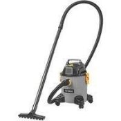 Titan TTB774VAC 1300W 16Ltr Wet & Dry Heavy Duty Vacuum Cleaner 220-240V (LOC: SR9(1.2)-OP336 -