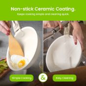 Boxed 17pc Cream Pan Set with Removable Handles (LOC: SR5(3.4)-LT1237 - 1LP)
