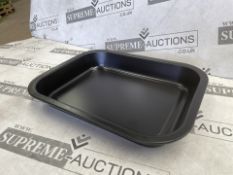 50 X BRAND NEW BLACK 25CM ECONOMY ROASTERS (LOC: 45.22-aa8413 - 1P)