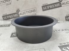 48 X BRAND NEW GREY MINI CAKE TIN BASE AND INSERTS (LOC: 43.24-aa8446 - 2P)