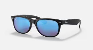 NEW & PACKAGED RAY-BAN New Wayfarer Flash Sunglasses - BLACK WITH BLUE MIRROR LENSES. RRP £165. (