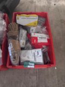 X20 mixed lot to contain door handles, nails and assorted DIY tools (LOC: SR2(4.5)-KK566 - MP)