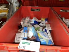 30 PIECE MIXED LOT INCLUDING SNOW BLEACH, SUN CREAM, PIMAFIX (LOC: 30.2-BB684 - 1P)