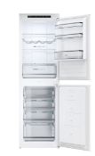 Haier HB50T618FMK 50:50 Traditional Integrated Frost free Fridge freezer - White RRP £749. Haier’s