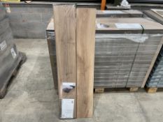 13 X BRAND NEW PACKS OF EUROHOME Historic Oak 10mm Laminate Flooring RRP £52 PER PACK. TOTAL