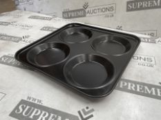 50 X BRAND NEW BLACK 4 CUP YORKSHIRE PUDDING TRAYS (LOC: 13.8-aa8422 - 1P)