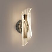 Boxed Chrome 21.8cm Hardwired Tri-colour Adjustable Iron & Acrylic LED Wall Sconce (LOC: SR6(3.2)-